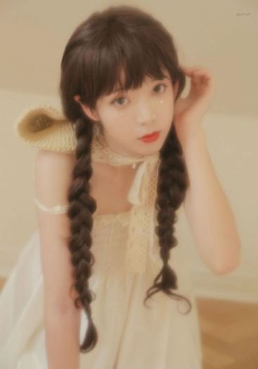 欧美比基尼夏日穿搭_超清动漫免费观看